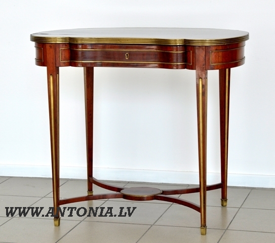 1. A Russian neoclassical brass