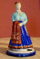 27. Девица в синей юбке