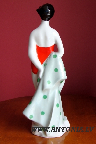 Porcelain figure