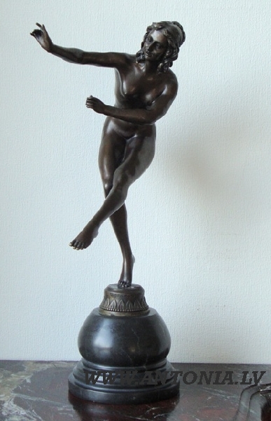 Claire Jeanne Roberte Colinet (1880-1950)