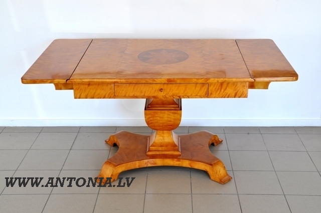 Комплект. Стол и 6 стульев