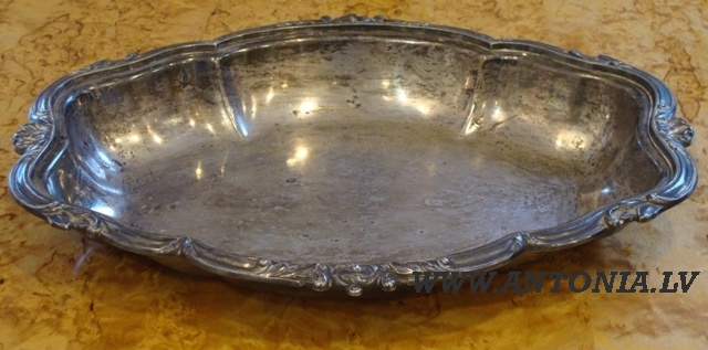 Серебряная тарелка для фруктов