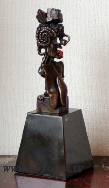 После Сальвадора Дали (1904-1989) Портрет Пикассо