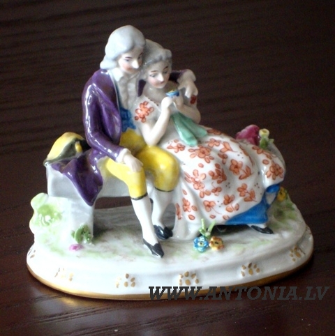 Фарфоровая фигура. Пара