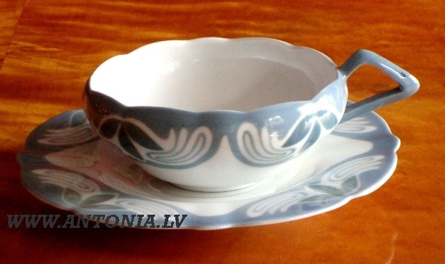 Meissen tea cup