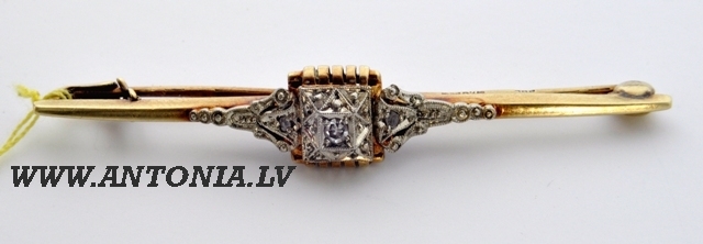 Брошь с 3 бриллиантами 